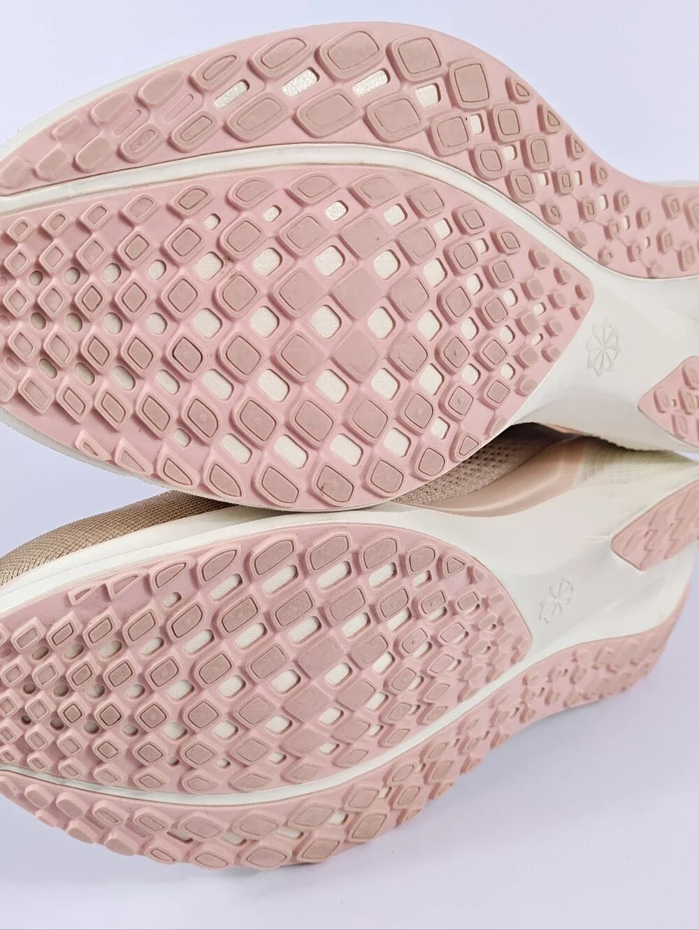 Nike Pegasus 41 Womens 10 Neutral Cushioned Road Running Shoes Beige Pink